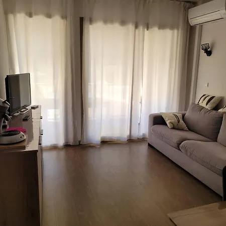Apartament Loris *