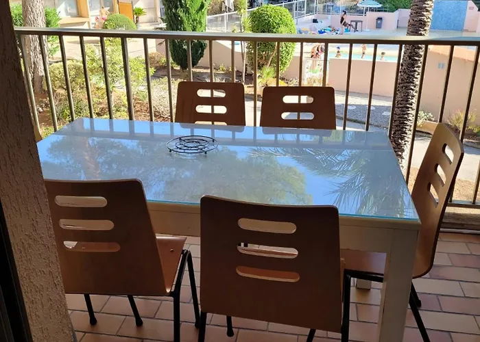 Loris * Sanary-sur-Mer